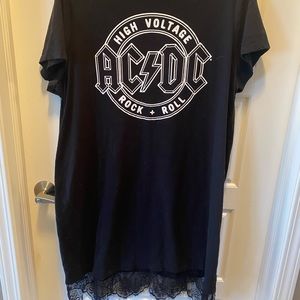 AC/DC T-shirt dress with lace hem